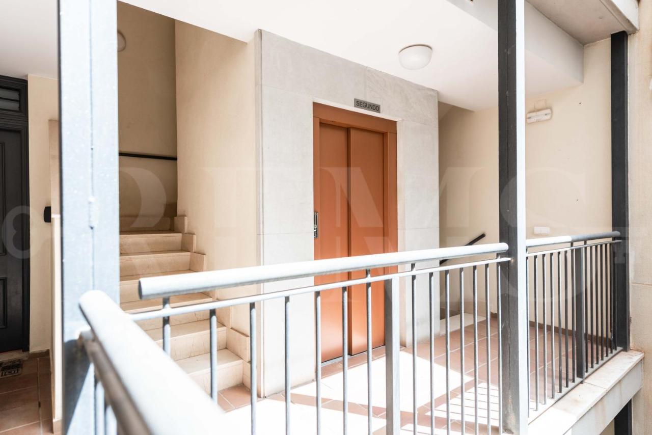 Inviting Apartment In The Heart Of Malaga By Rems Esterno foto